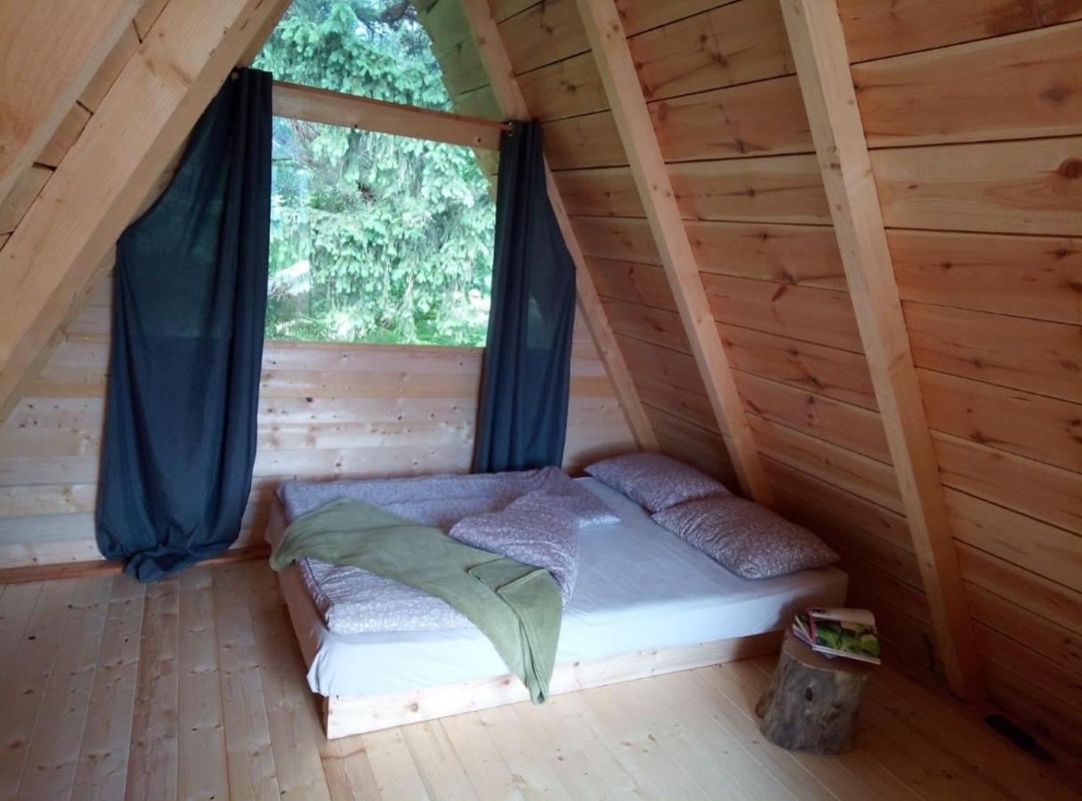 Hillside Bio Glamping Hotel Prebold Exterior photo