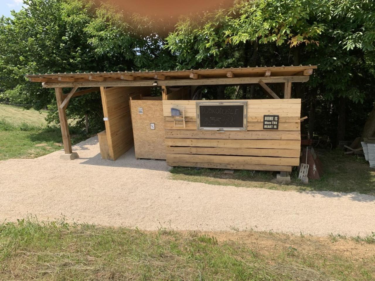 Hillside Bio Glamping Hotel Prebold Exterior photo